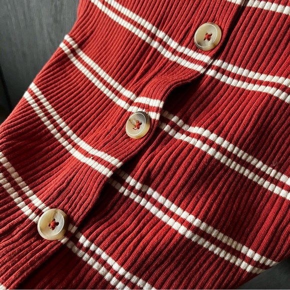 Button up striped top - Picture 4 of 4